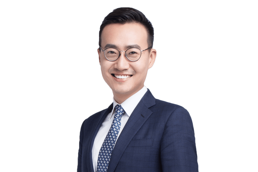 Portrait of Ray Liu